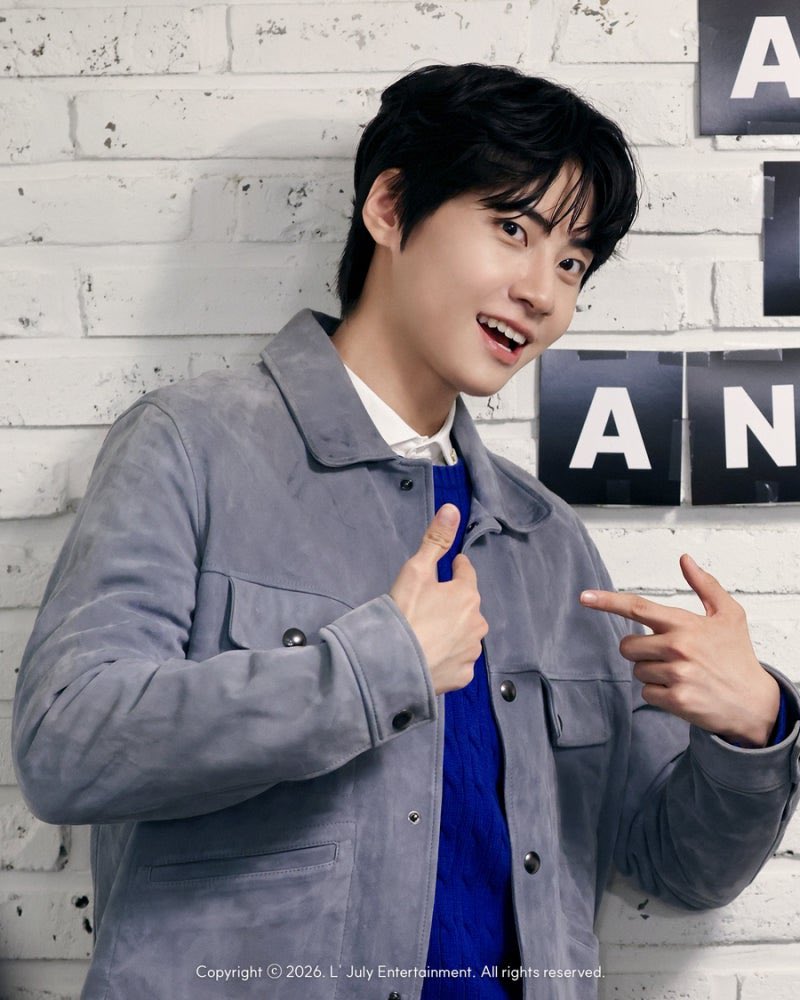 blue effect💙 tweet media