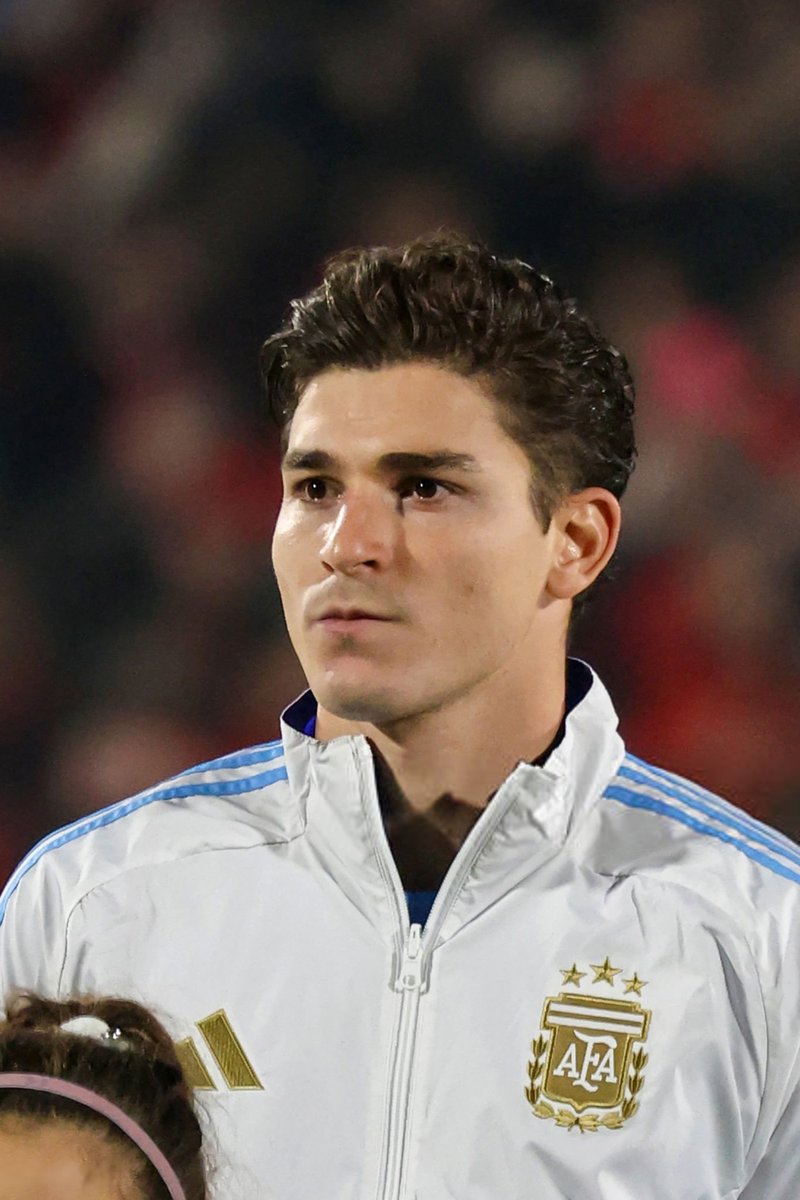 Vibes Foot tweet media