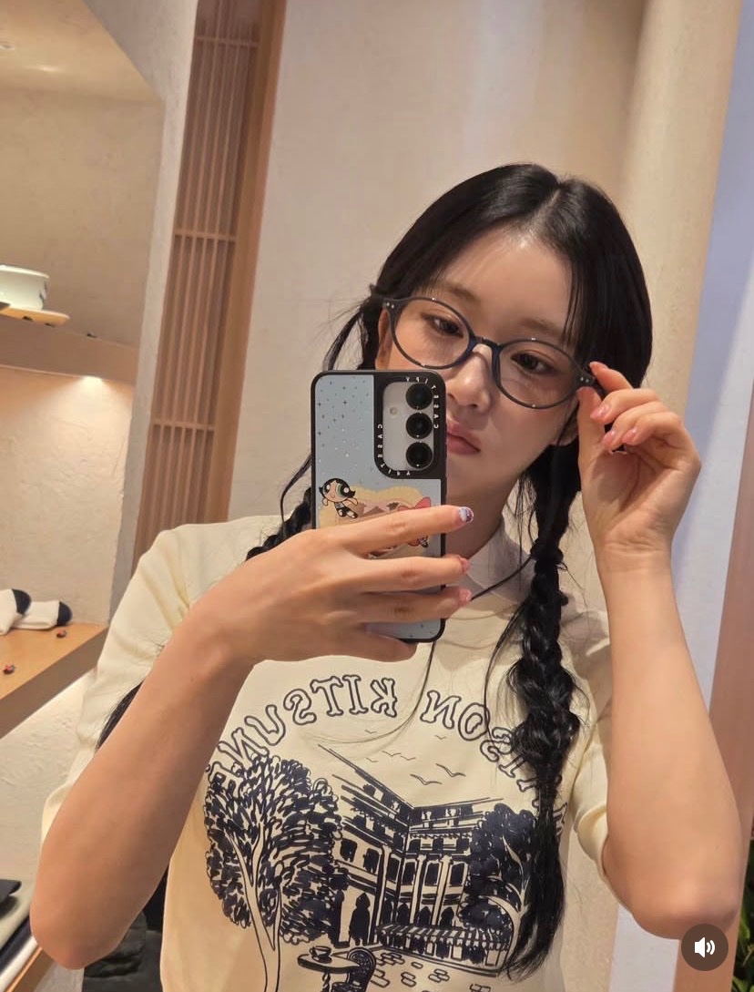 “There’s a 💣 in my car????” - คุณแอป tweet media