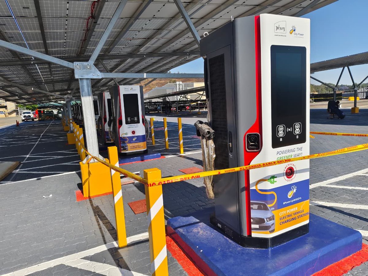 SABC News Radio tweet media