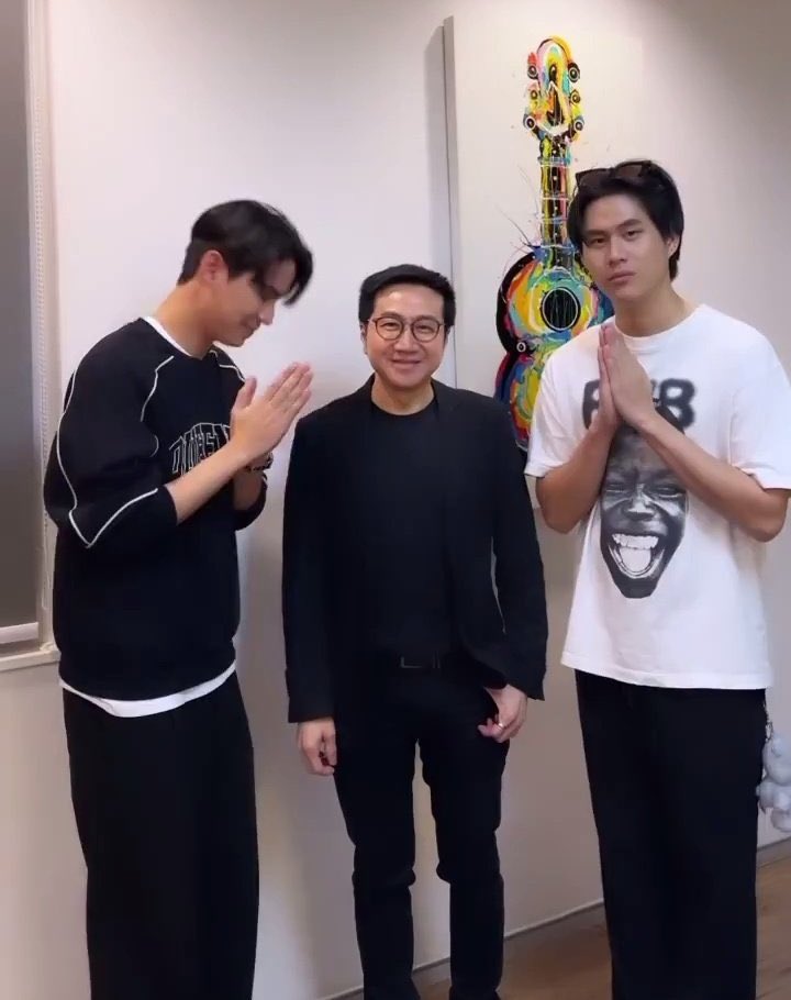 ᴀɴɢᴇʟ ʚଓ (rest) tweet media