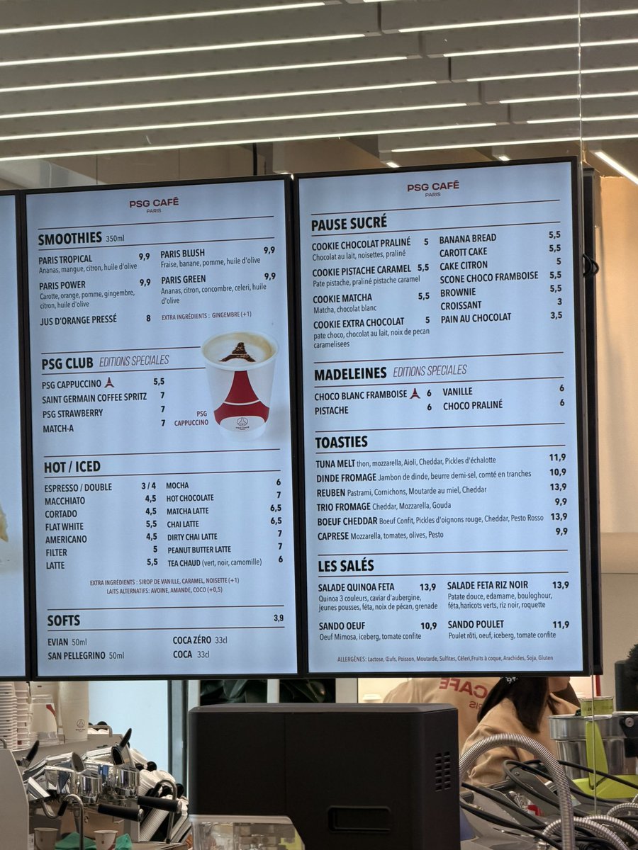 🔴🔵 La carte et les variétés que vous propose le PSG Café 😋😋😋 #PSG