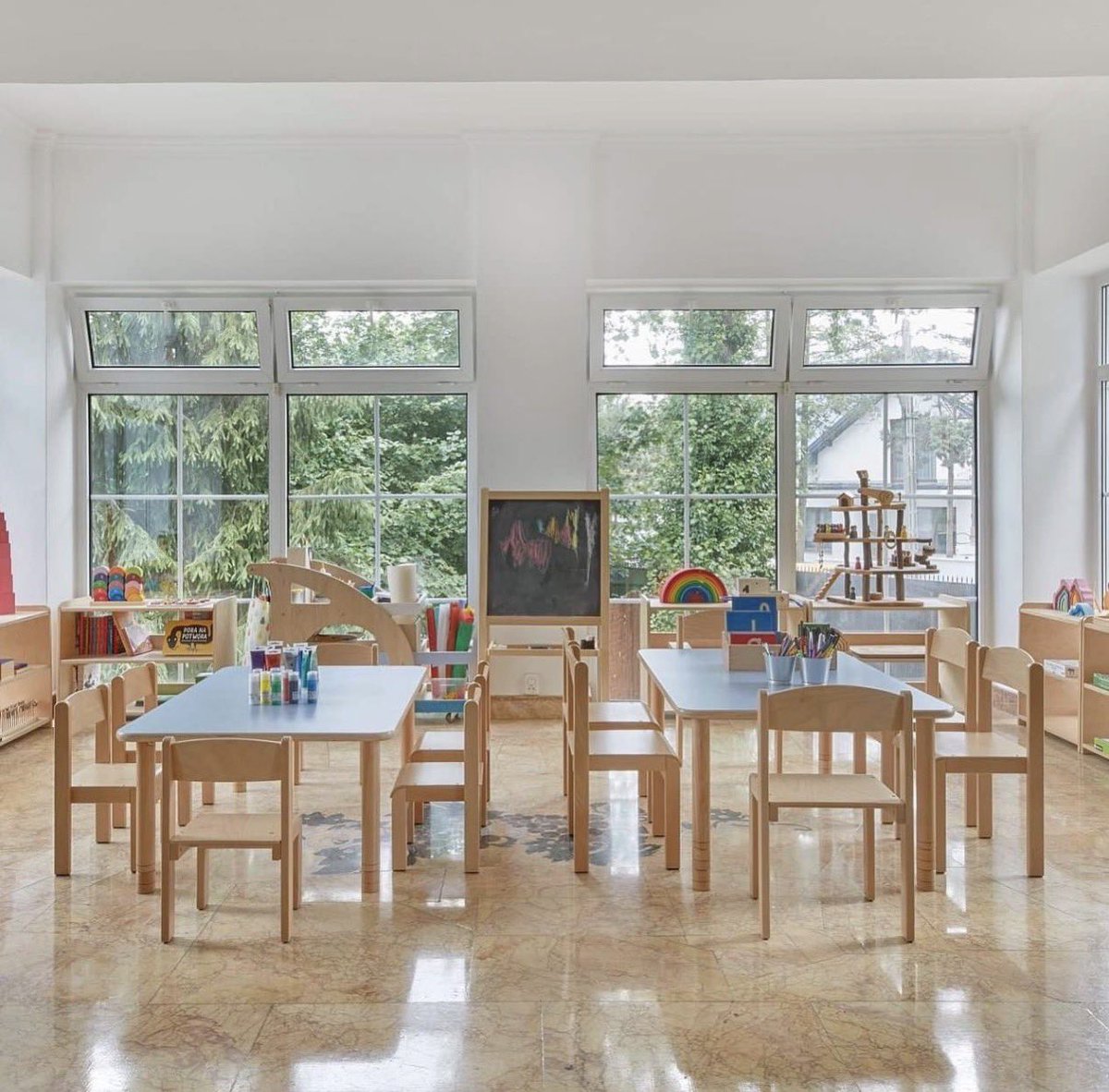 Nomadmum tweet media