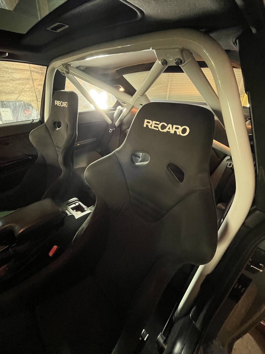 地形バグ tweet media