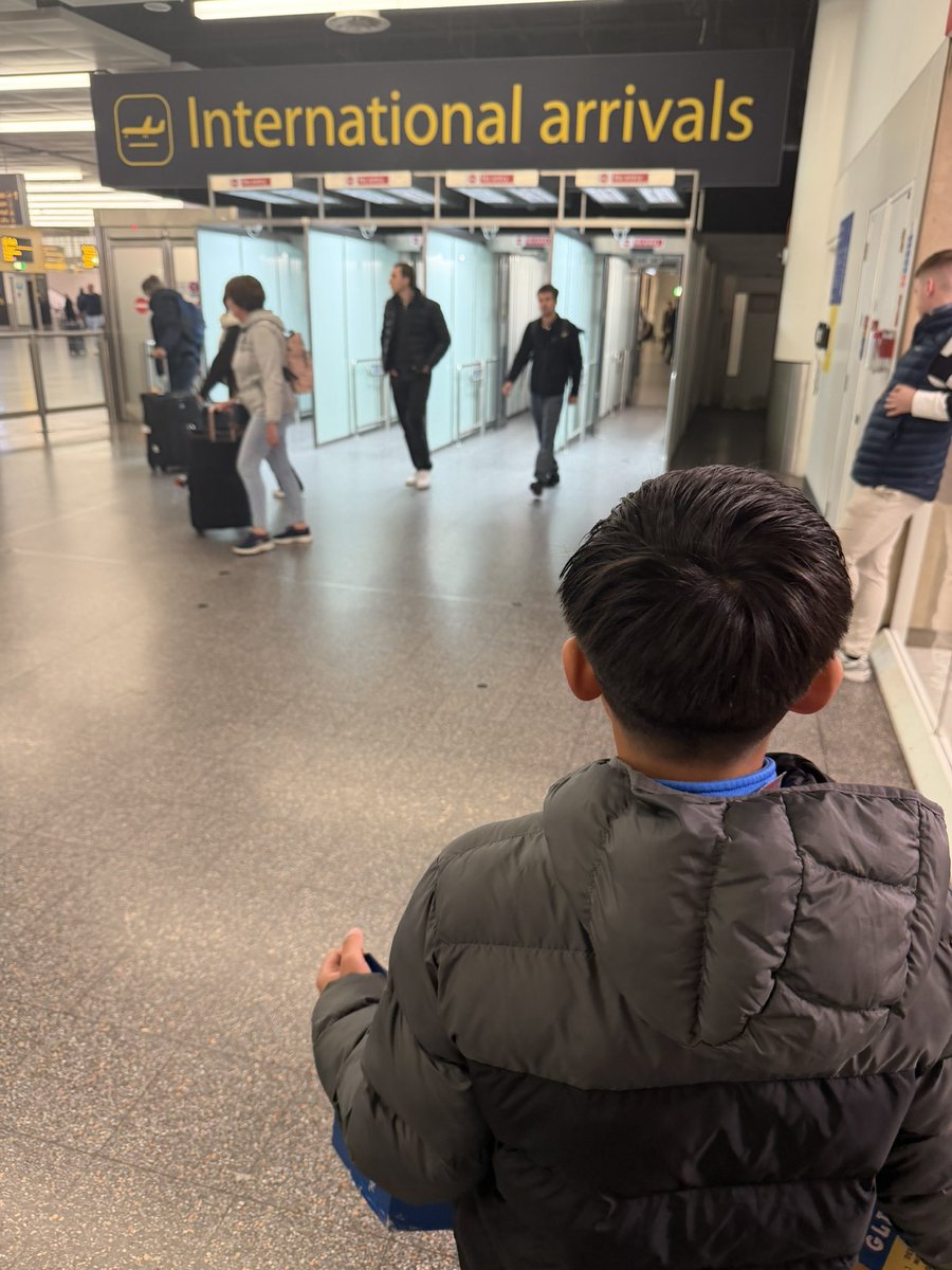 Albion Smudge tweet media