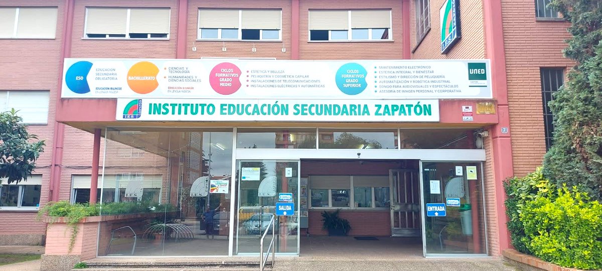 Uned Cantabria tweet media