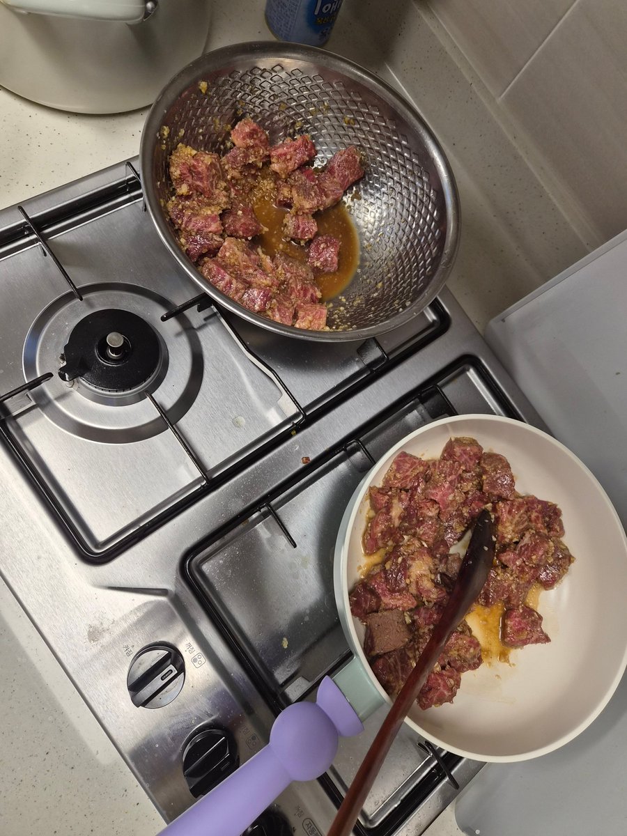 계란후라이Fried egg tweet media