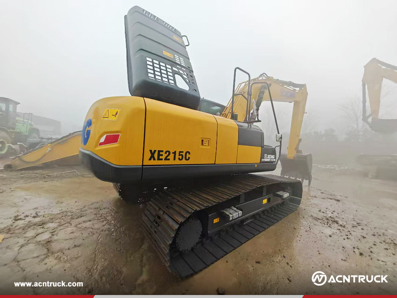 acntruckcn's tweet image. On site today🏗️
XCMG XE215C crawler excavator at work.💪

📩Email: sales@acntruck.com
#excavator #xcmg #heavymachinery #equipment