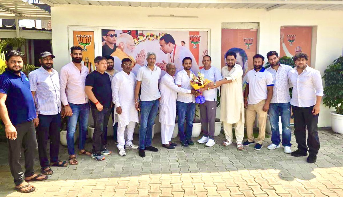 Sunderlal Sarpanch Sikanderpur tweet media