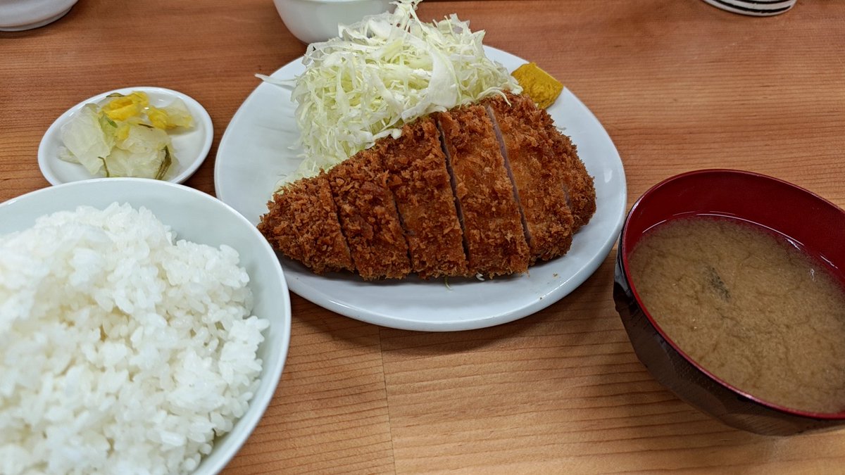 雷バック tweet media