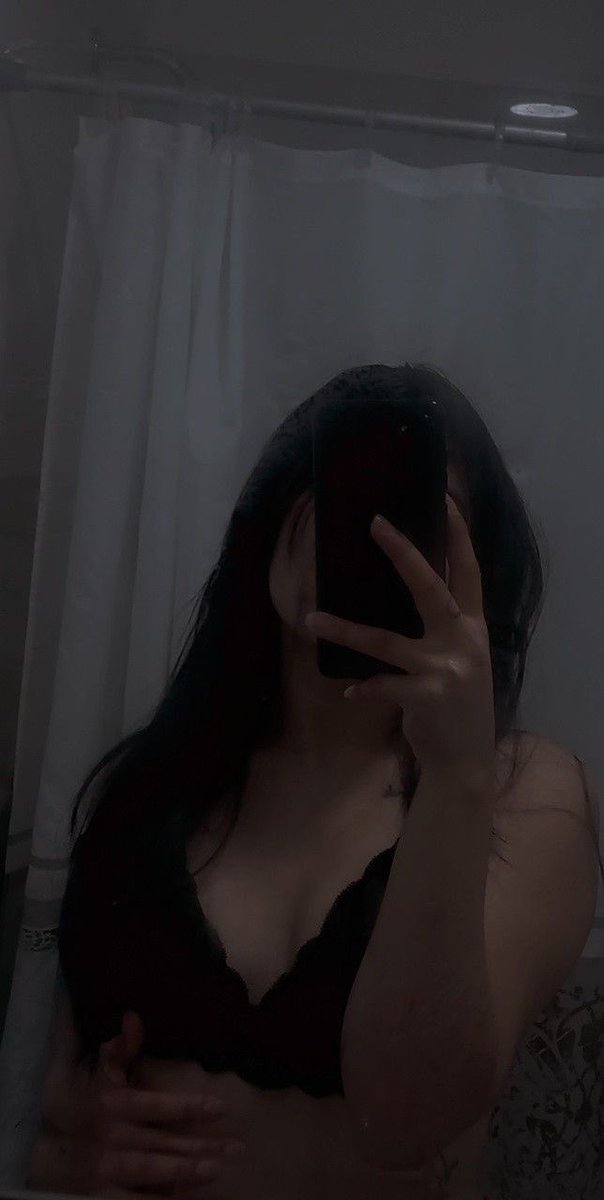 WAJIHA KHAN 💰 tweet media