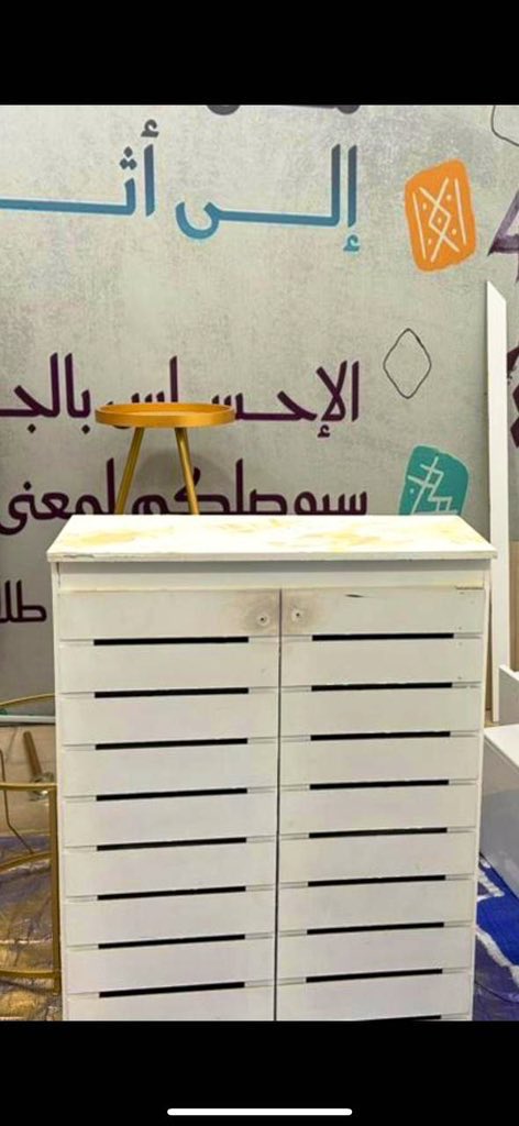 hadr2athar's tweet photo. جانب من دورة فن الديكوباج ضمن مبادرة #من_هدر_الى_اثر حيث نُعيد إحياء الأثاث بلمسات فنية مبتكرة ونحول القطع المهملة إلى عناصر جمالية تُسهم في تقليل الرمي العشوائي وتعزيز الاستدامة البيئية ♻️

#من_هدر_الى_اثر
#الاستدامة_البيئية
@ajaweedAseer 
@asda_aseer 

#بيشة https://t.co/MuTu0r0iNQ