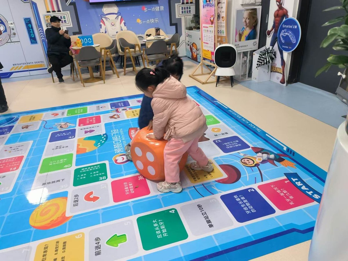 Christie Gee tweet media