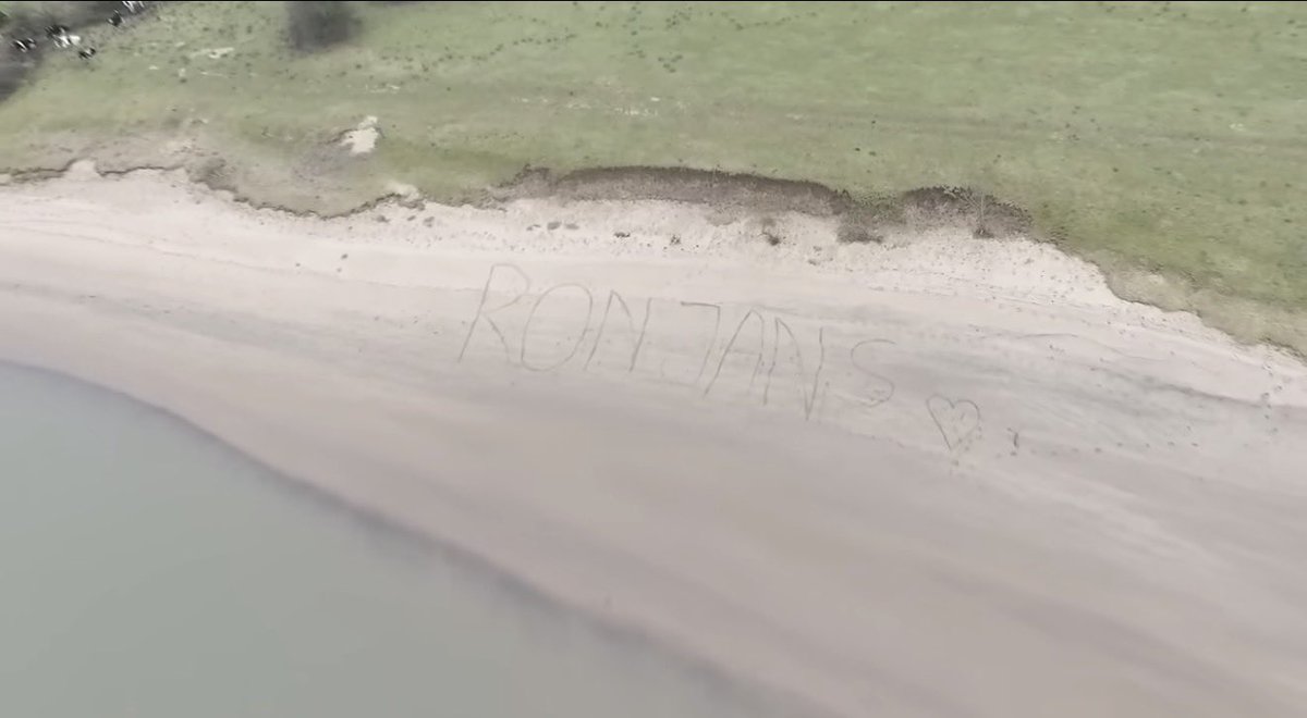 Giii Pinas🇸🇷 tweet media