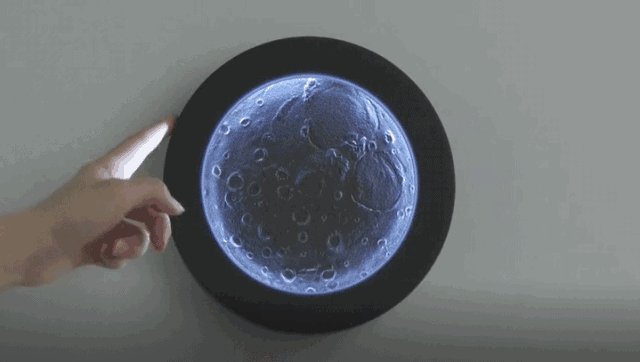 guzel_meral_'s tweet image. Dive into "Color Echoes"—a pop-up where brushstrokes meet your breath. Touch the canvas, watch hues shift, and leave your own color footprint. Free entry, 10AM-6PM daily (ends 7/15).Muse Art Lab, 3rd St. #SensoryArt #InteractiveExhibit