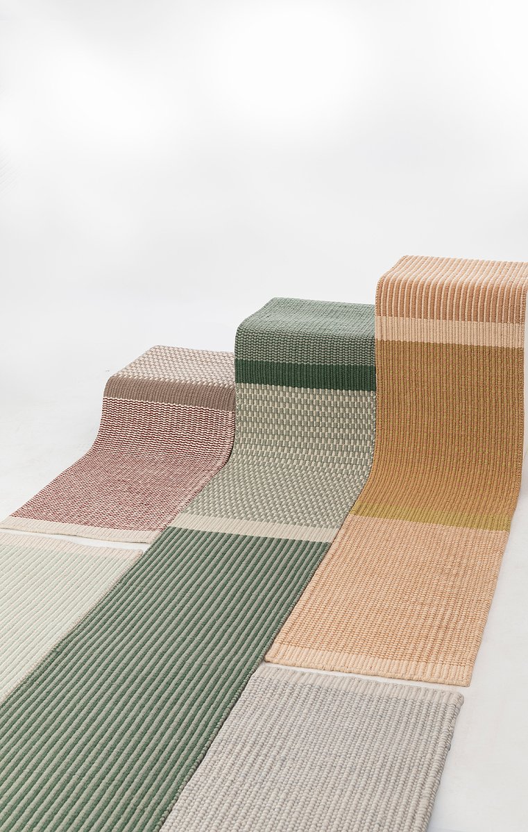 Interior_es's tweet image. #Limen es la nueva colección de #alfombras de #Warli diseñada por Paolo Zani, fundador de la firma, y confeccionada con #lana en telares manuales mediante la técnica panja.
-&amp;gt; Fotografías: Simone Sapia
-&amp;gt; interioresminimalistas.com/2026/03/24/lim…
-&amp;gt; #alfombrasartesanales #alfombrasdelana
