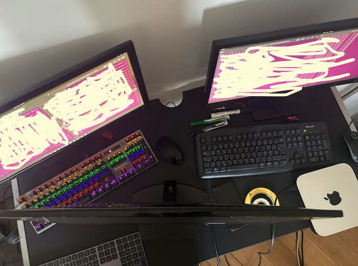 Hajde što tri radnika stanu za jedan sto i ne treba im stolica, nego što je plata $100 mjesečno, a rade 24/7.