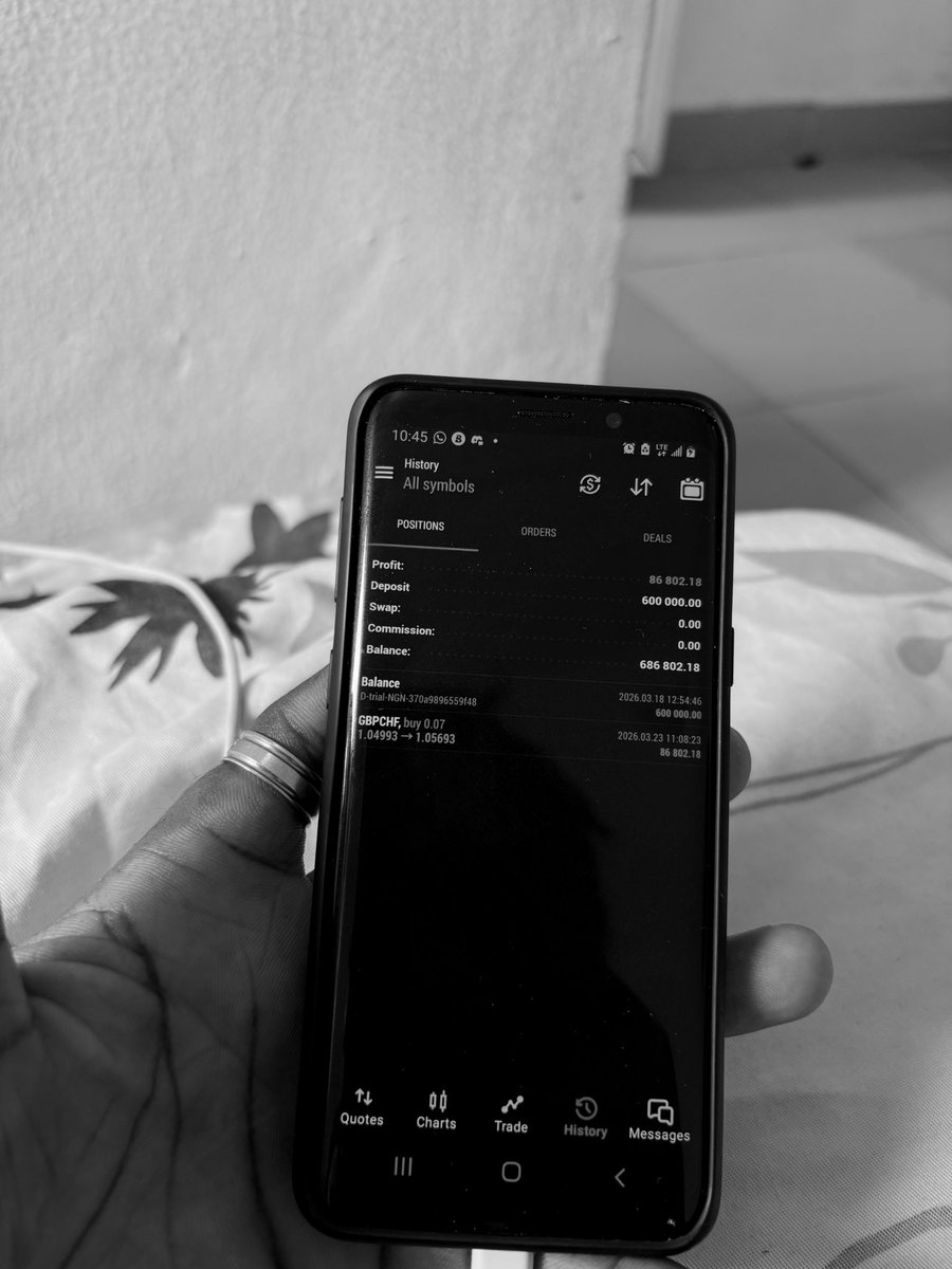 LU$O🦇 tweet media