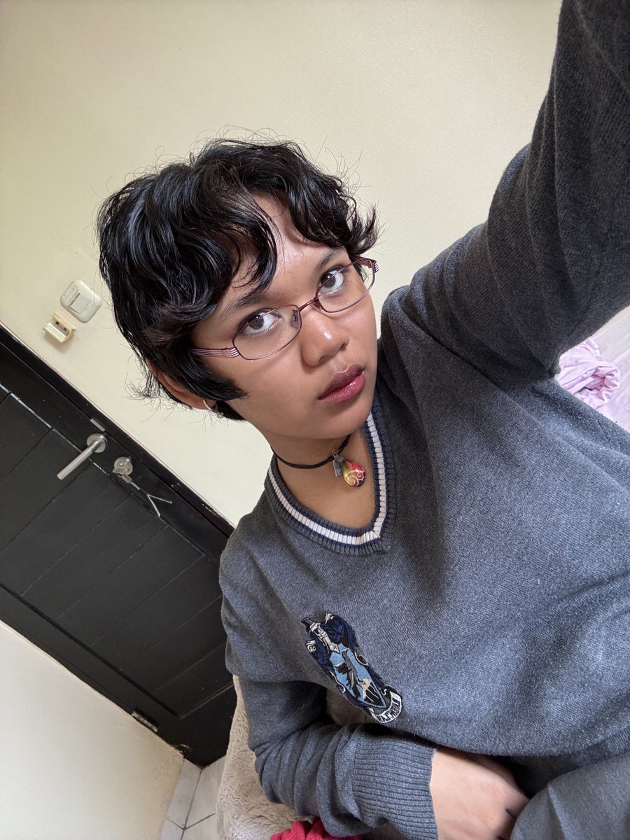 Farah Sahaja tweet media