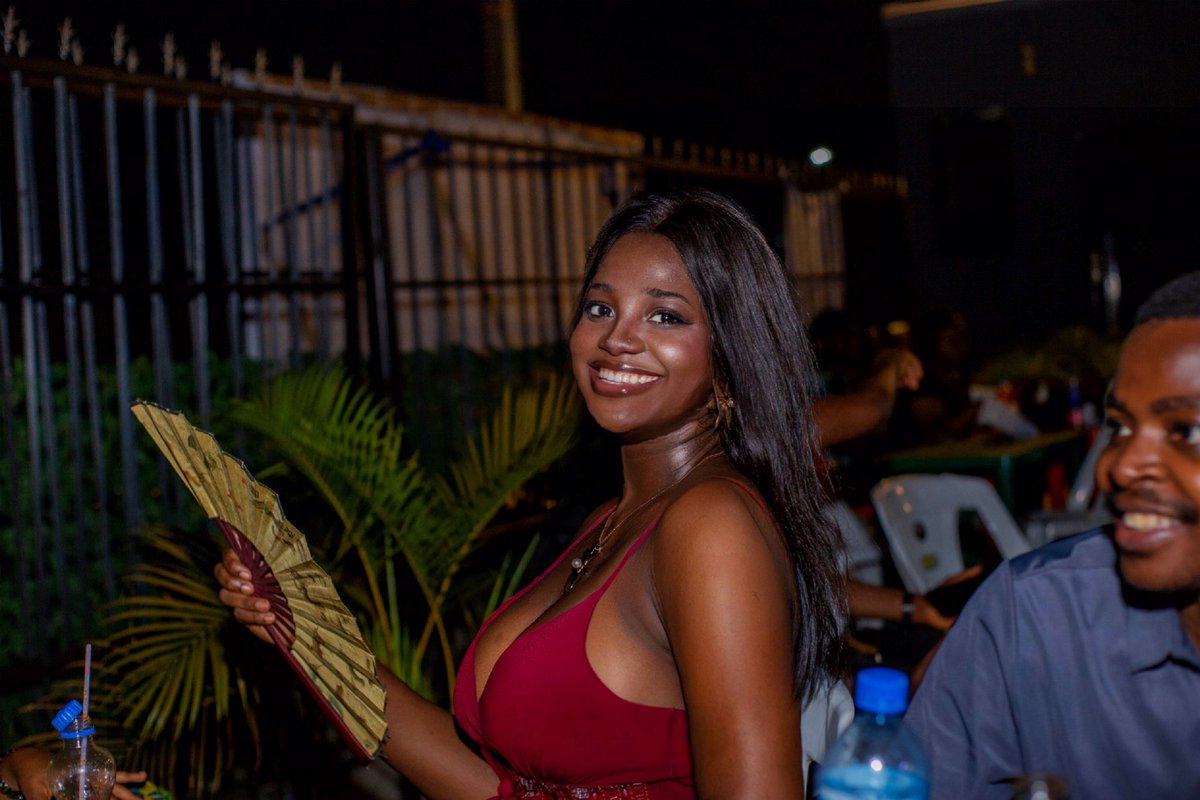 Queen Eddie 🖤👑 tweet media