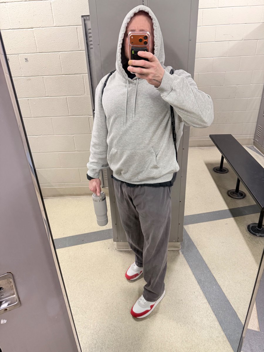 Jay_Senior24 tweet media