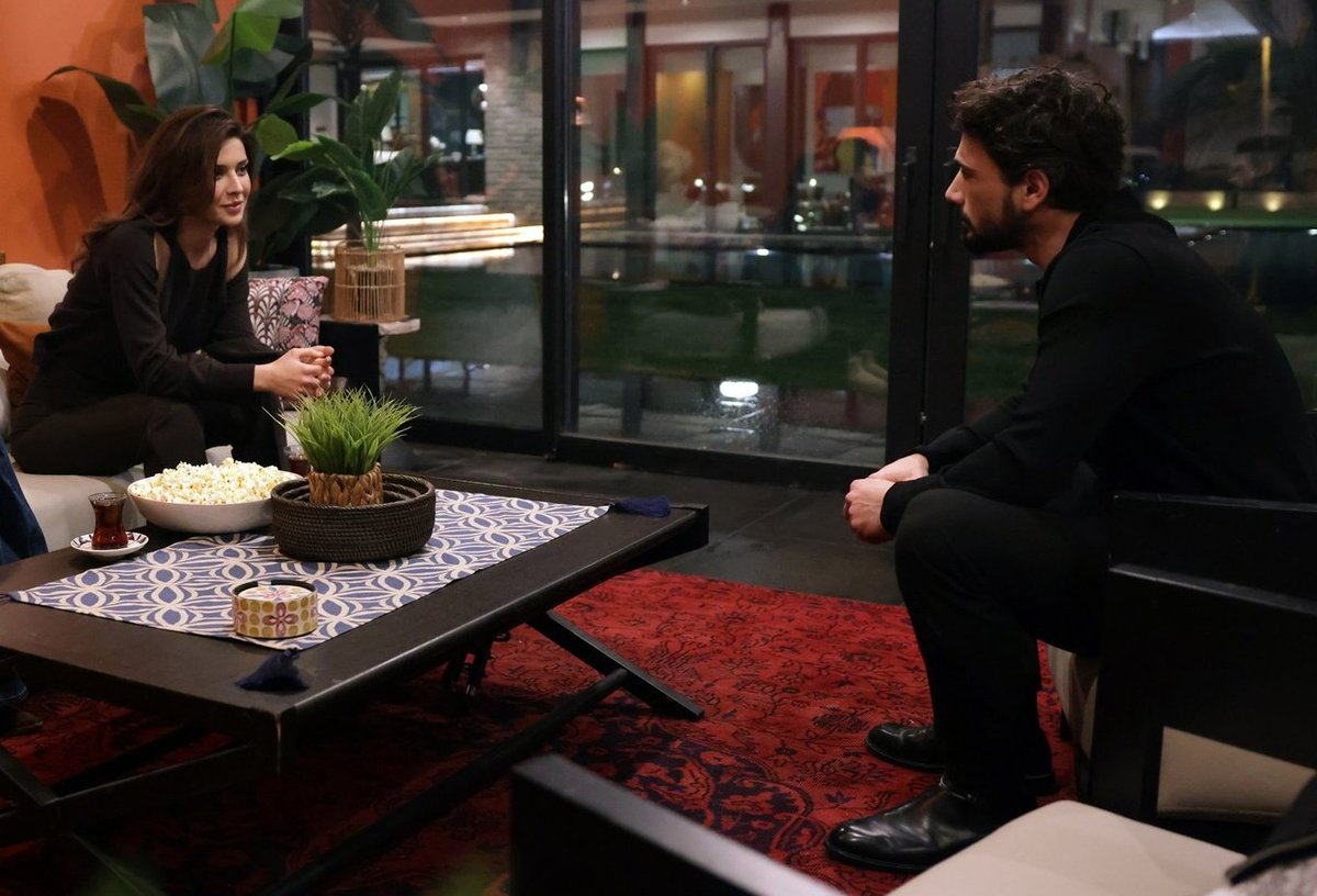 devozkanasigi_ tweet media