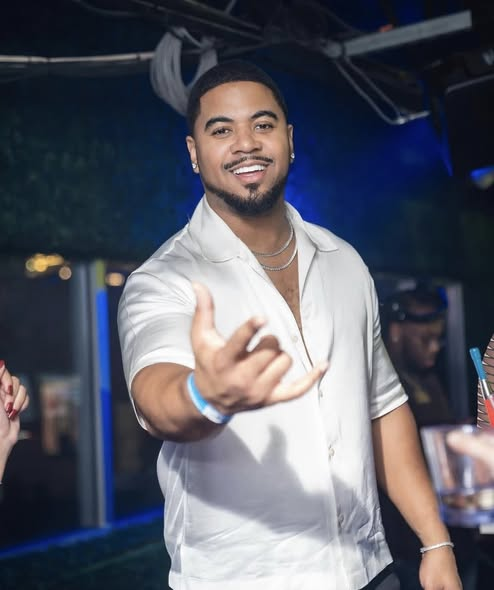 yabaleftonline's tweet image. Roy Belair from Tyler Perry’s Beauty in Black, Julian Horton, reveals he was driving Uber with barely $500 to his name before the show came calling.