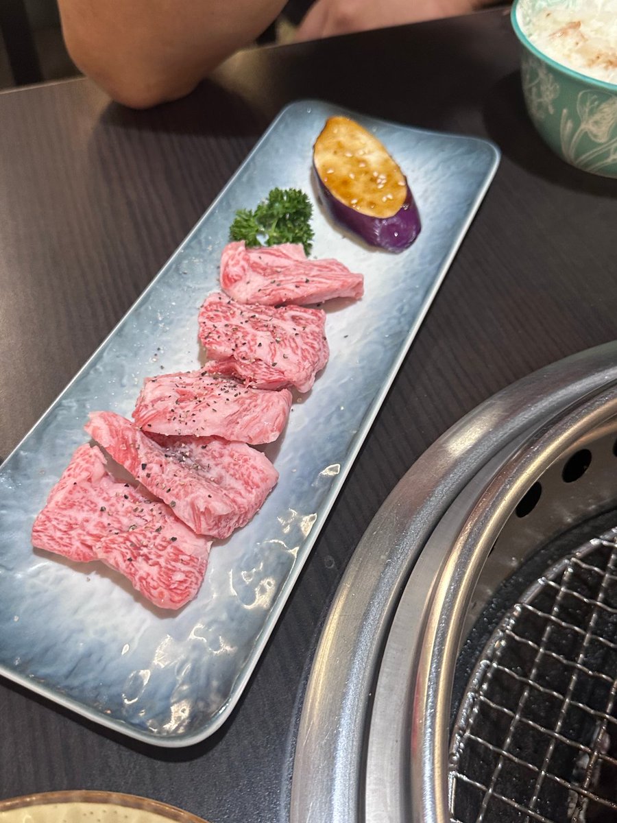 GerlieVito's tweet photo. 高雄：シンプルな焼き肉店👌 Threadsで偶然見つけた焼き肉店「Thor's Grilled Meat」は、評判がとても良かったので行ってみました。 https://t.co/iDZ8o507VD