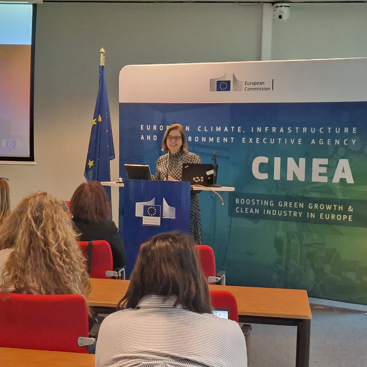 Paloma Aba-Garrote tweet media