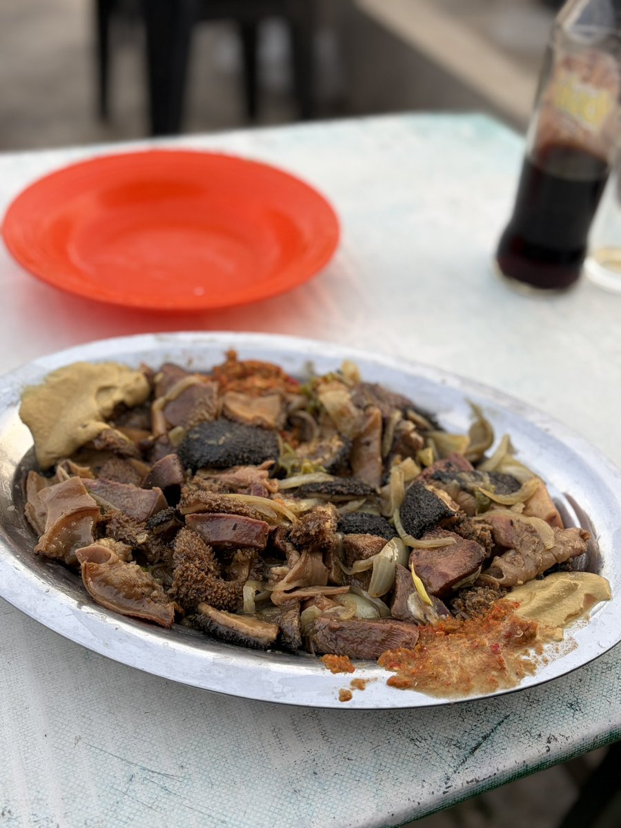 Cleopathe_Germaine tweet media