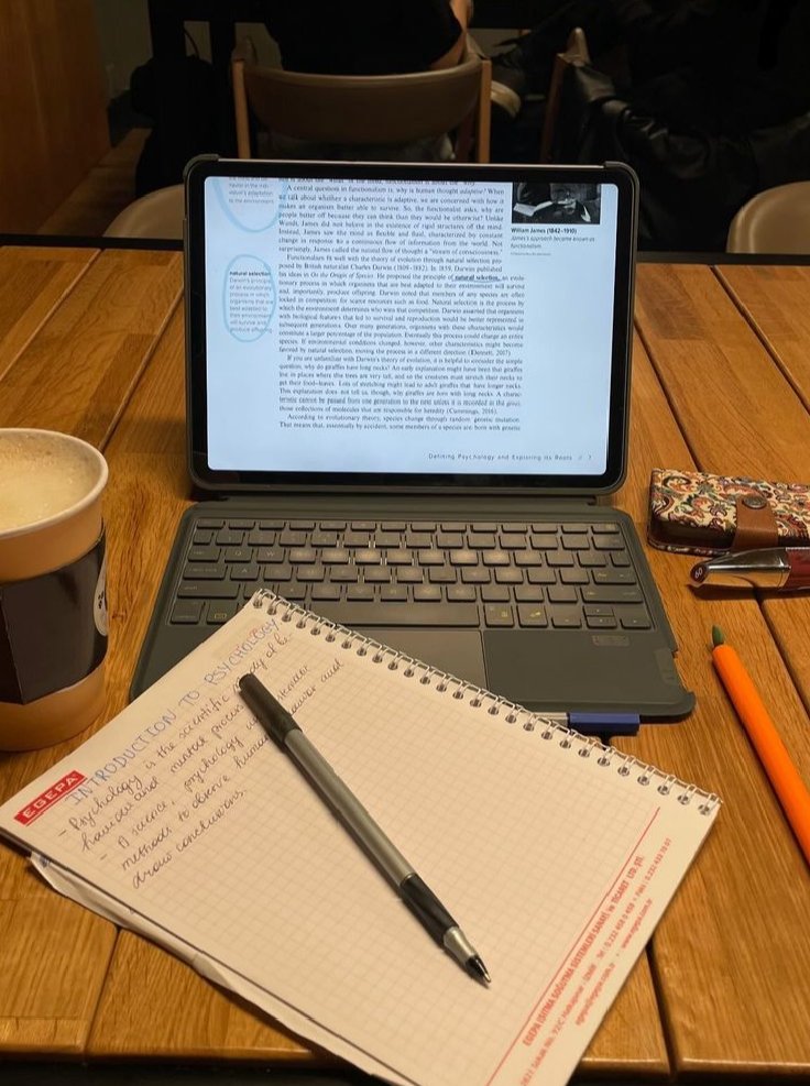 chickenn tweet media