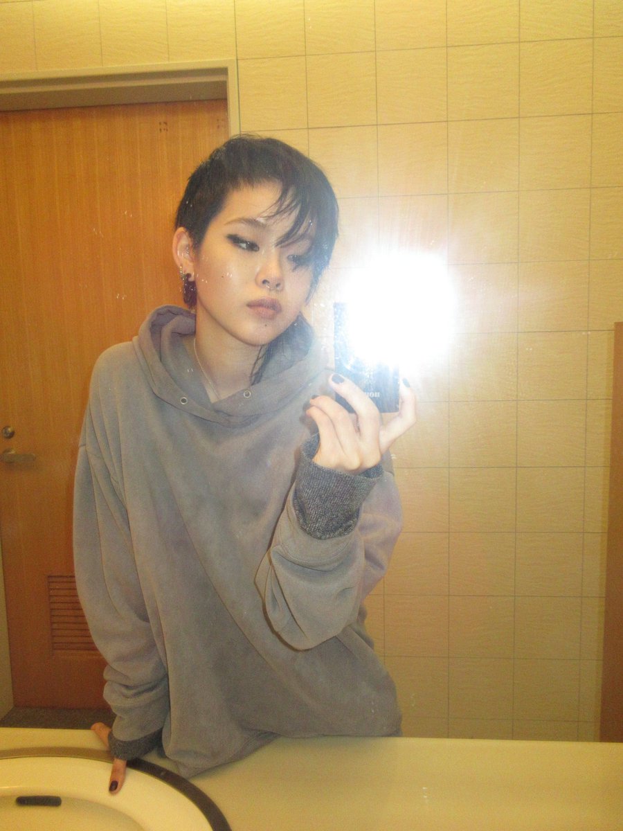 ArchiveXG tweet media