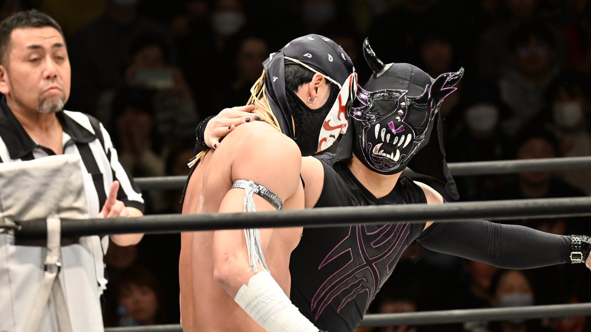 おいも tweet media