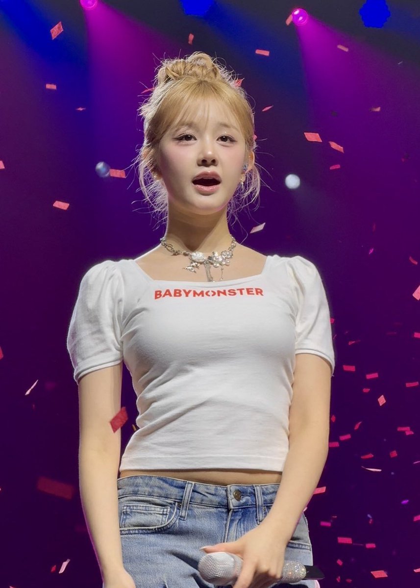 pharita pics tweet media