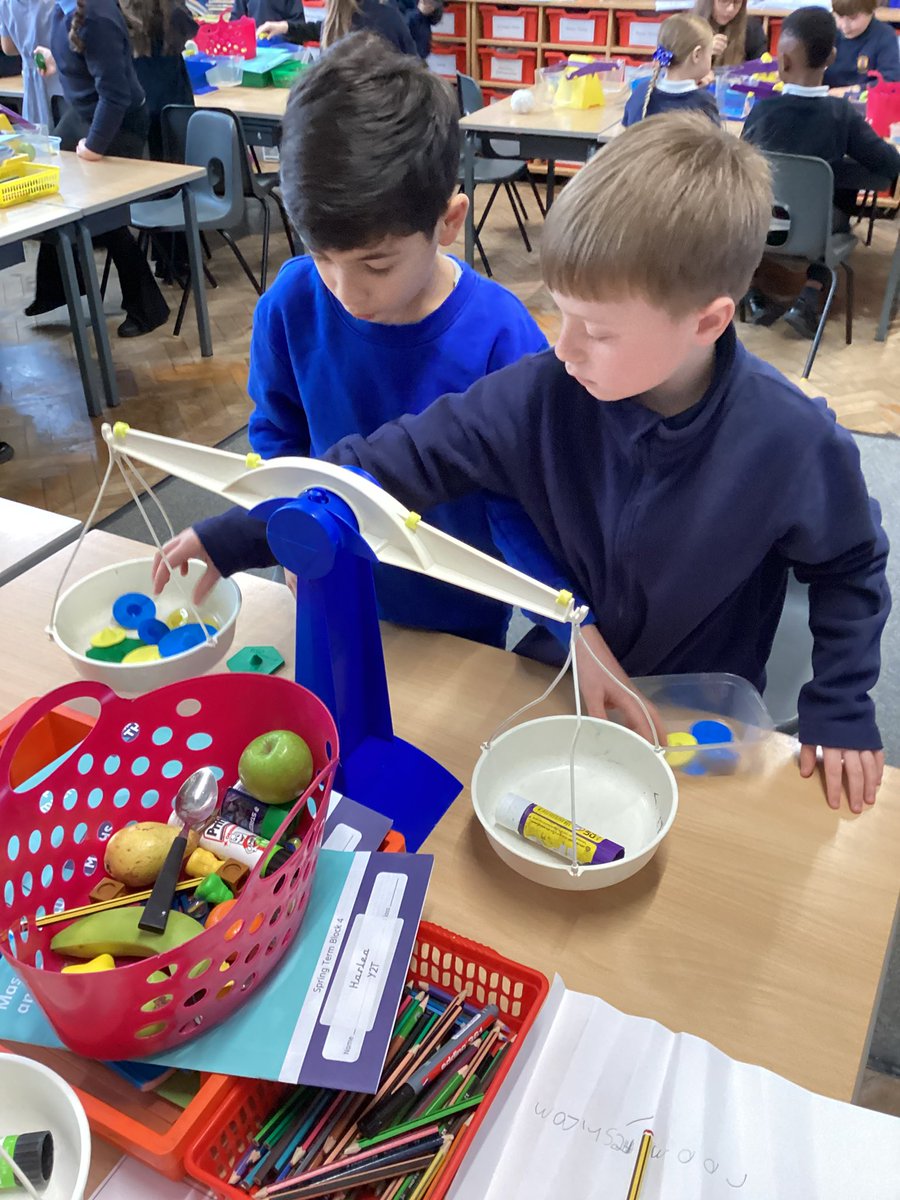 IntakeSchool's tweet photo. Y2T enjoyed a practical Maths lesson today. We compared the mass of different objects and weighed them using grams #mathsatintake ⚖️ https://t.co/IQMuJsS1d7