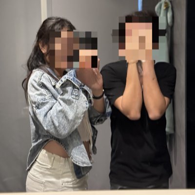 Mr&Mrs Erlz tweet media