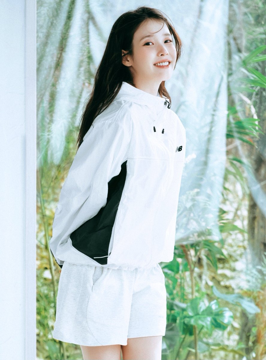 𝘧𝘪𝘳𝘦𝘧𝘭𝘺 tweet media