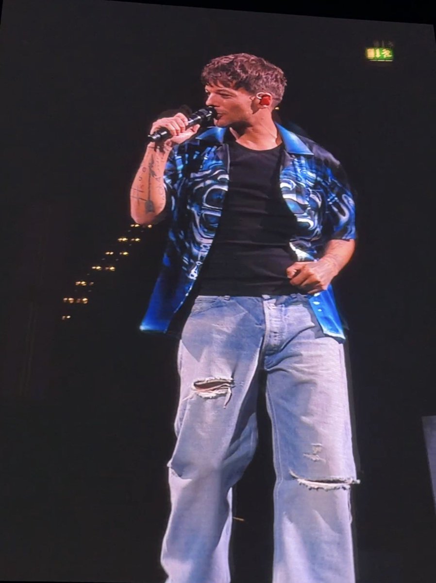 Louis Updates Poland tweet media