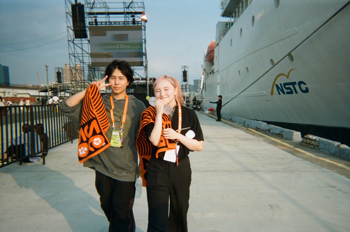 石野理子 tweet media