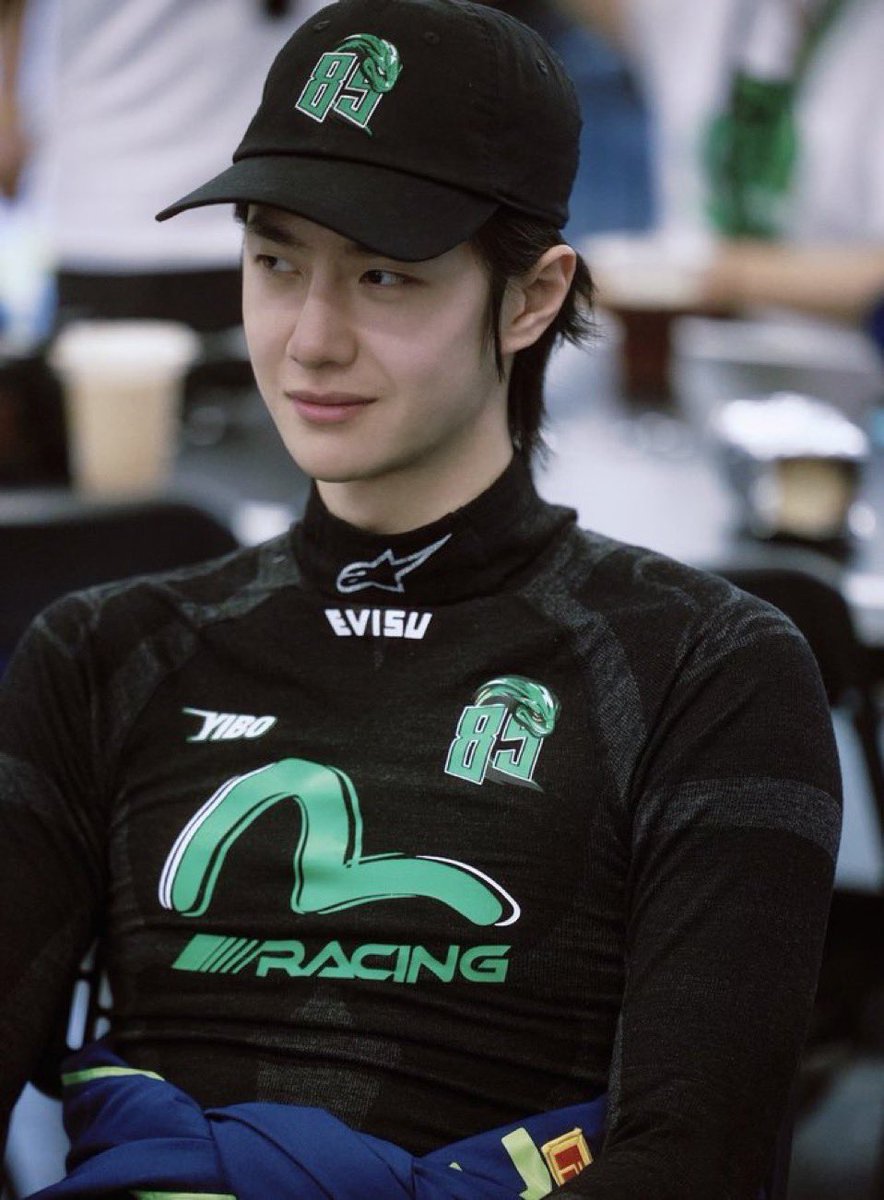 Ena💚YiBo王一博👑 tweet media