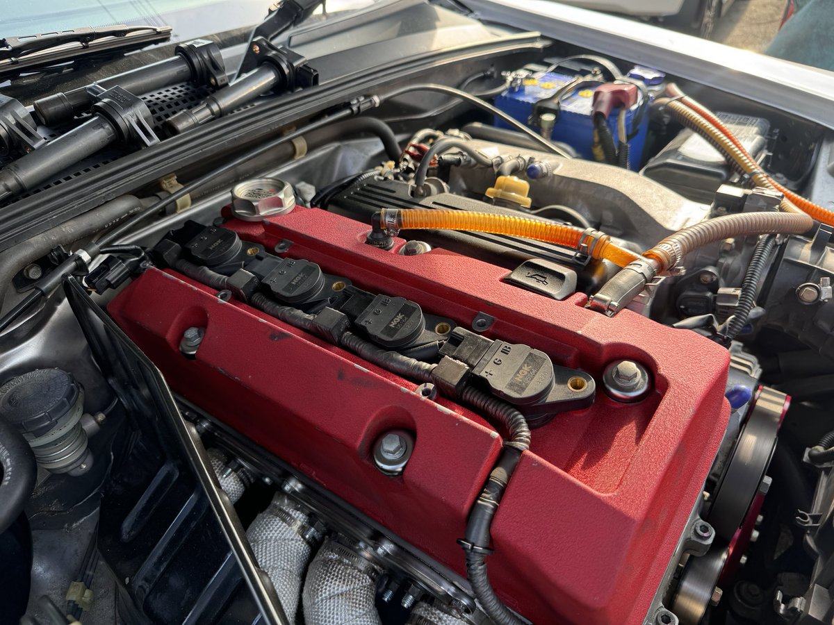 う す い tweet media