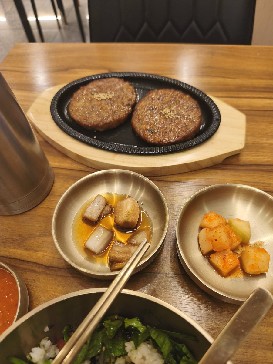 FloatWater tweet media