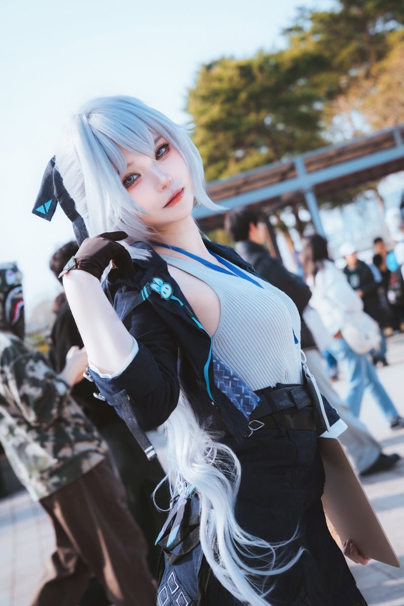 _sella.jpg tweet media