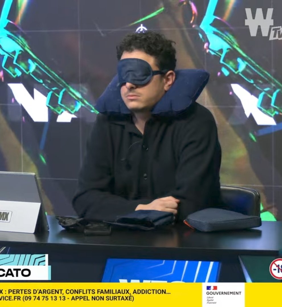 Les Intros Légendaires du WFC tweet media