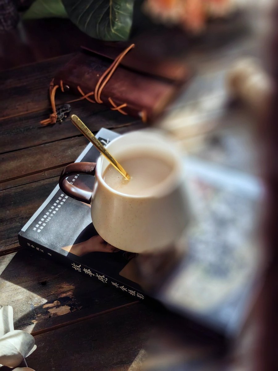 Sabrina Raphael tweet media