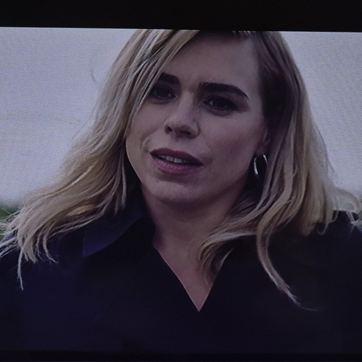 billie piper shady facts tweet media