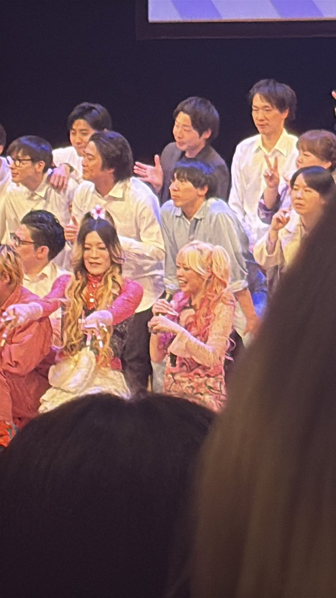 h4n1j's tweet photo. 寺尾巨神兵が見たくて見に行ったら荒川ちゃんの格好してて神✨
M-1で見た女の漫才(漫才…❓)好きやったしちょこちょこ見にいこかなー
38期、仲良さそうすぎるし面白すぎて１時間笑いっぱなしでした
エルフのMCとっても良かった❣️ https://t.co/IailvlfFmy