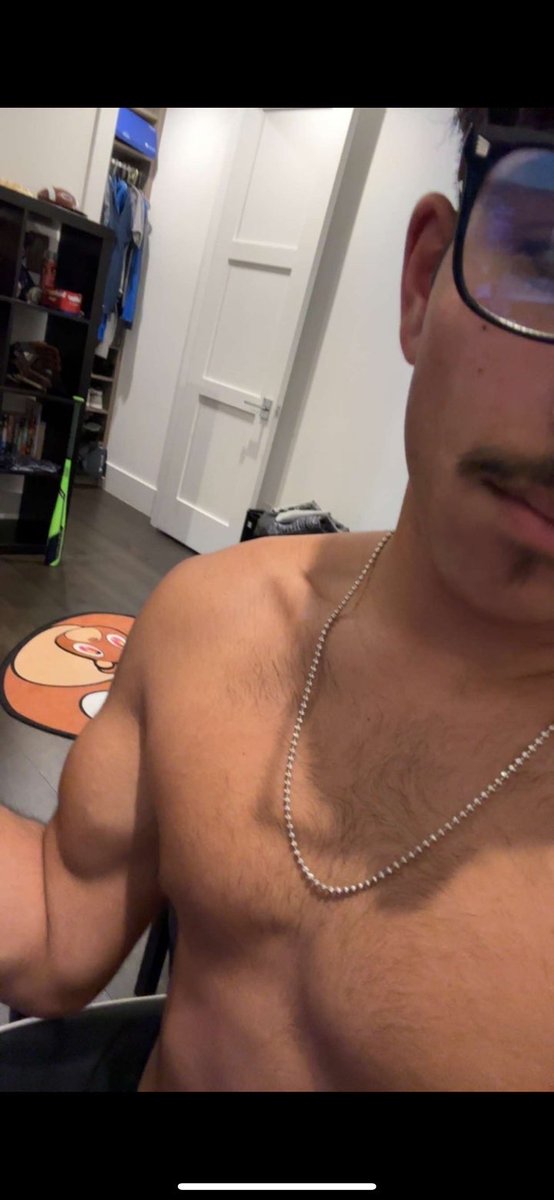 pp71818's tweet photo. Dm me for my zangi or telegram. I pay upfront only, name your price. Ft. Lauderdale/ Miami/ Boca area only. https://t.co/MyFMTevgNm