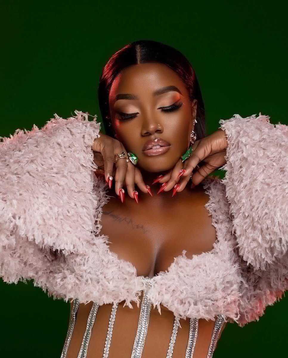 Lydia Jazmine tweet media