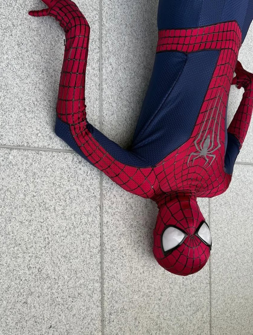 clyde 📸 hngsnslicklicker tweet media